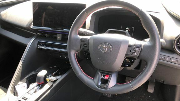 Toyota C-Hr 1.8 Hybrid Design Cvt White #7