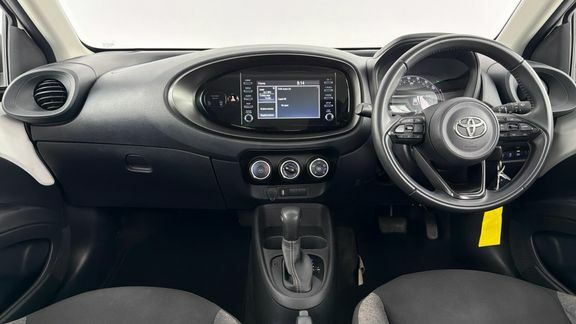 Toyota Aygo X Pure Automatic White #6