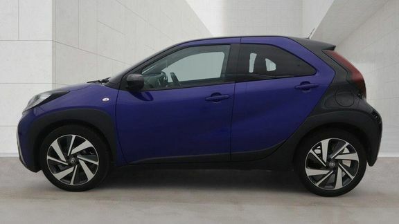 Toyota Aygo X Edge Manual YE23ZTK Blue #6