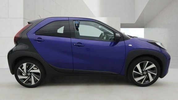 Toyota Aygo X Edge Manual YE23ZTK Blue #5