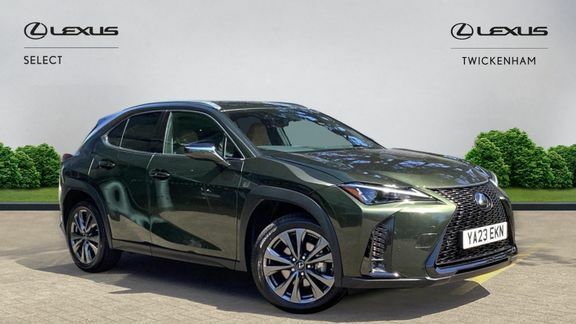 Lexus UX F Sport Design 