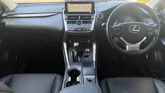 Lexus NX 300H 2.5 F-sport Cvt Takumi Packpanroof #7
