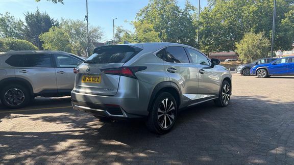 Lexus NX 300H 2.5 F-sport Cvt Takumi Packpanroof #25