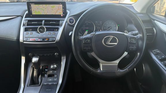 Lexus NX 300H 2.5 F-sport Cvt Takumi Packpanroof #8