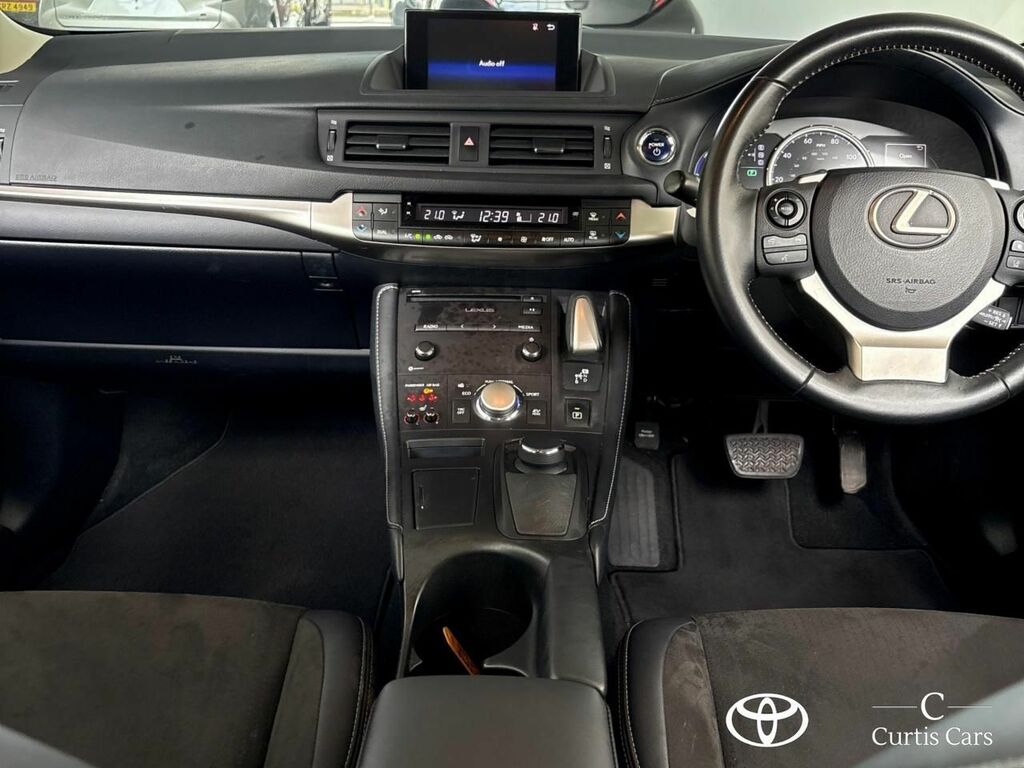 Lexus CT 1.8 200H E-cvt Euro 6 Ss White