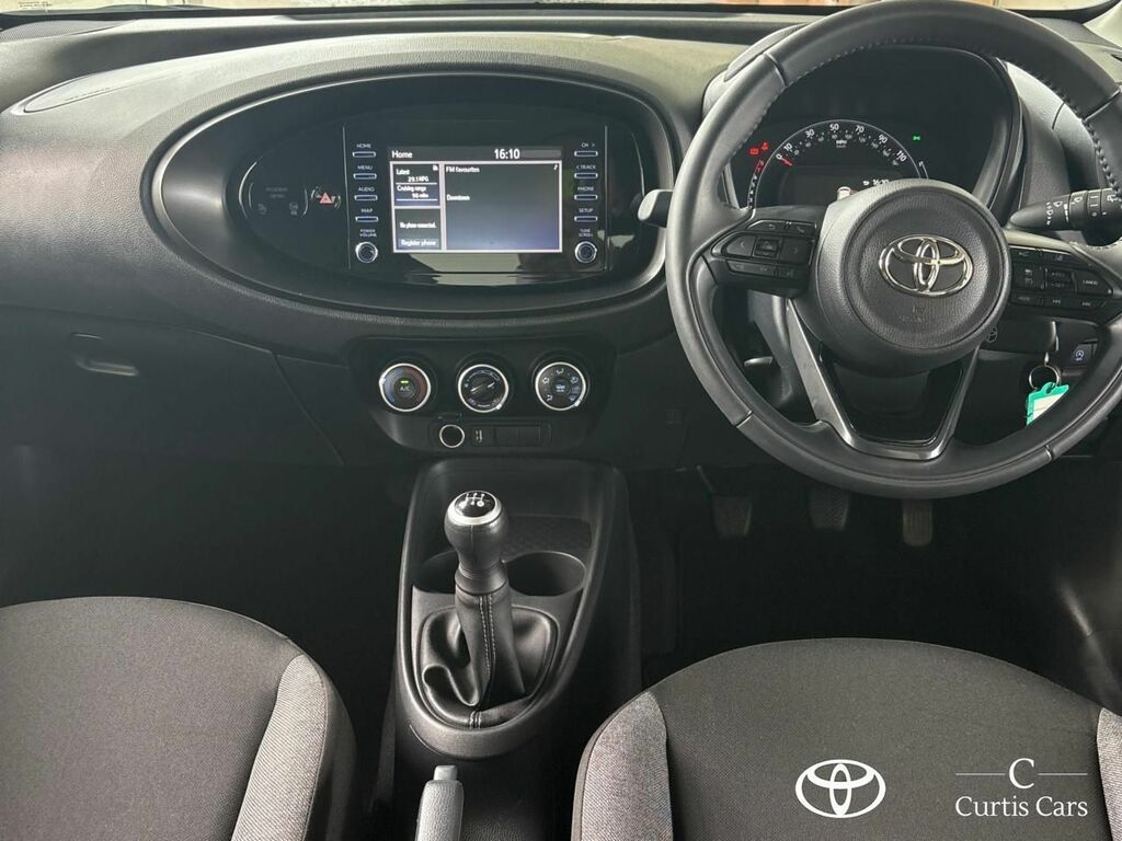Toyota Aygo X 1.0 Vvt-i Pure Euro 6 Ss Black