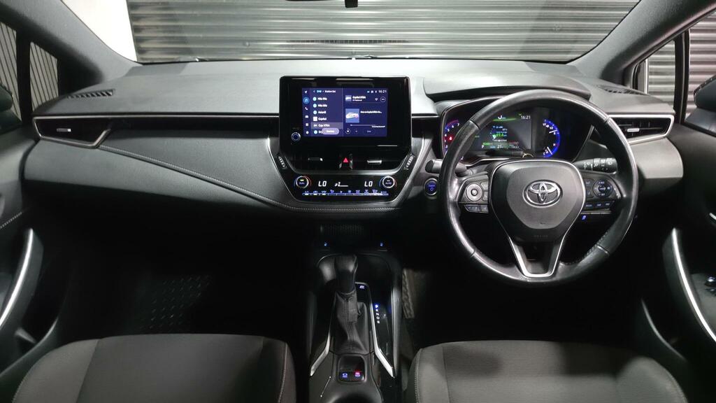 Toyota Corolla Icon Tech Black #2