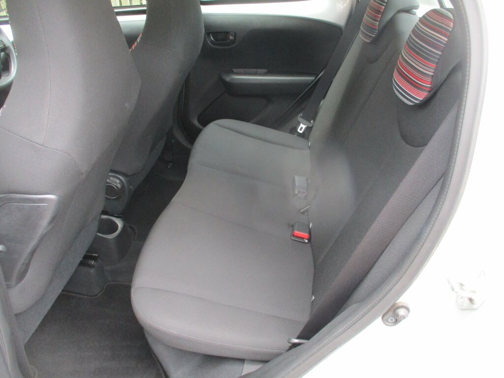 Citroen C1 1.0 Vti Flair Euro 6 Green #10