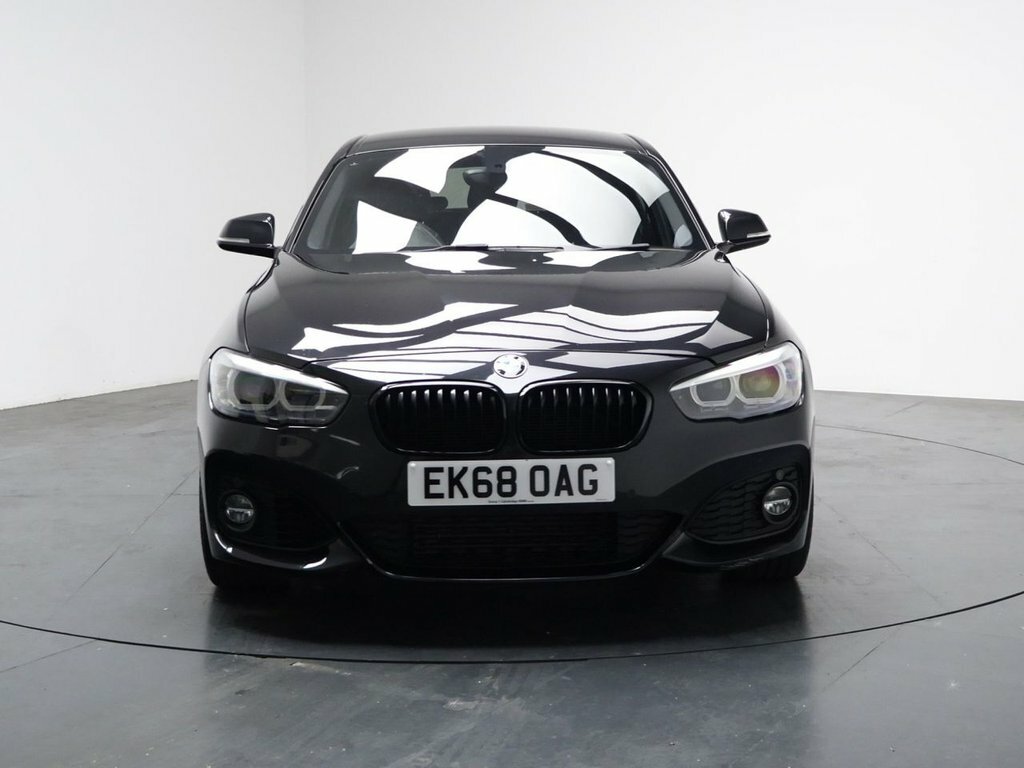 BMW 1 Series 1.5L M Sport Shadow Edition EK68OAG Black #4