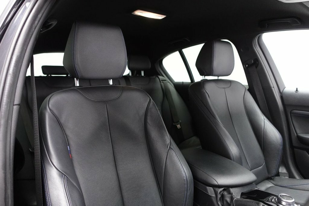 BMW 1 Series 1.5L M Sport Shadow Edition EK68OAG Black #3