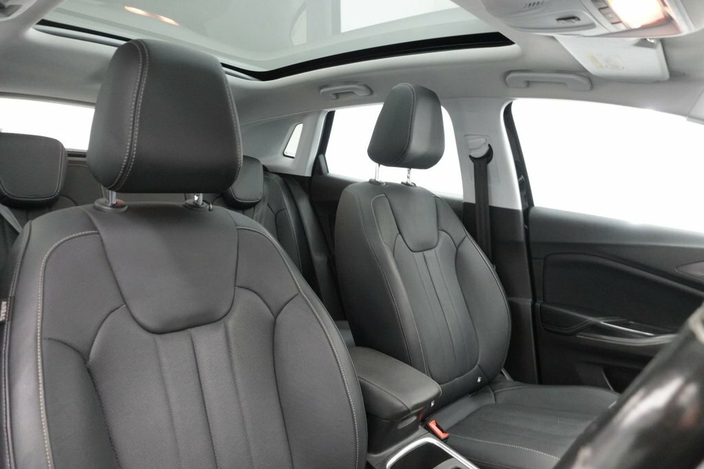 Vauxhall Grandland X 1.5L Elite Nav FD19YVY Black #2