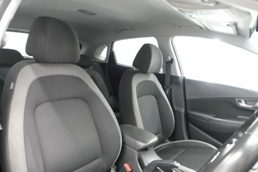 Hyundai Kona 1L Premium FP70HCL White #2