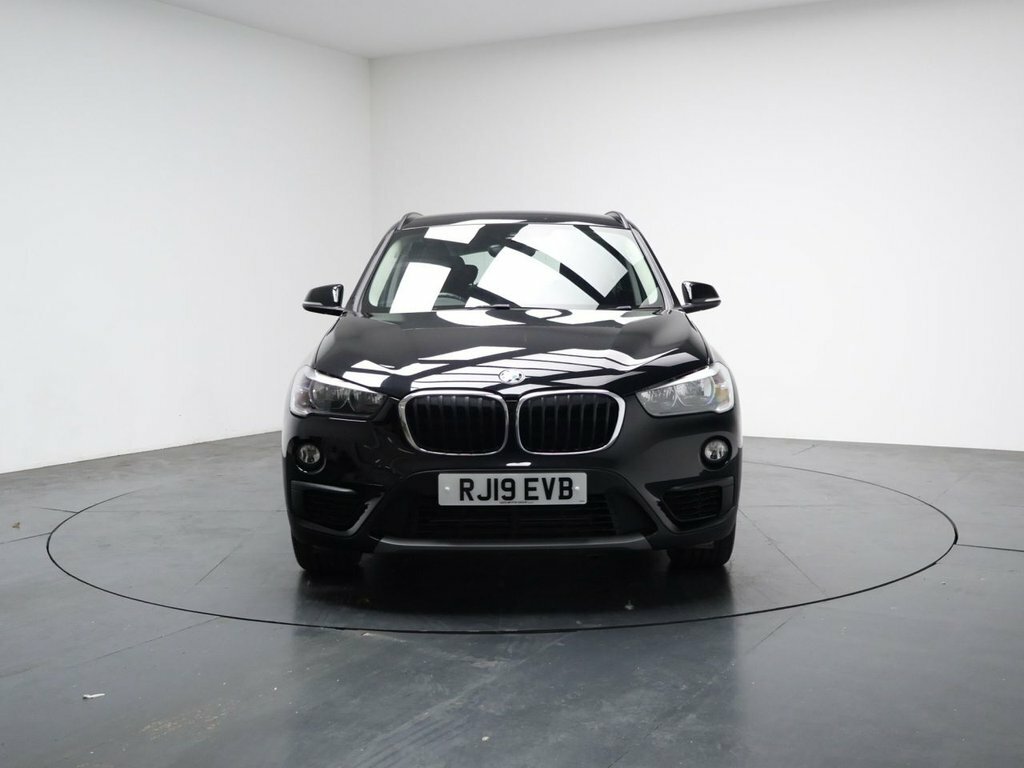 BMW X1 1.5L Se Black #4