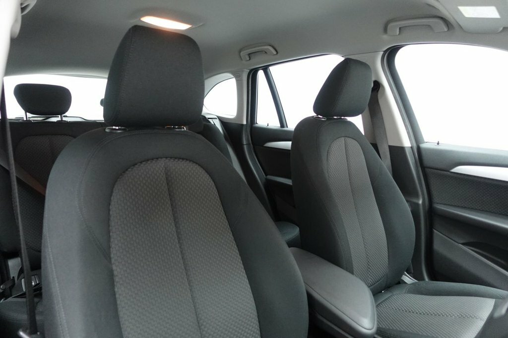BMW X1 1.5L Se Black #3