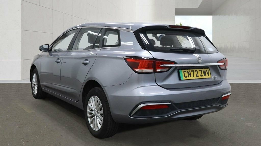 MG MG5 Estate Silver #4