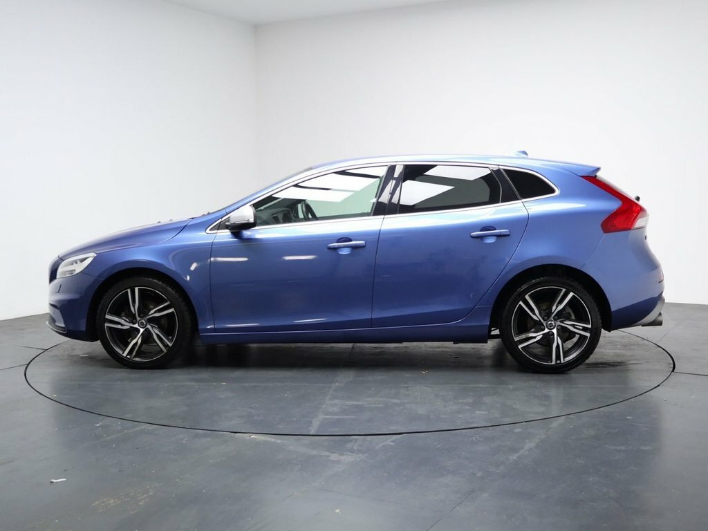 Volvo V40 2L R-design Edition MP19GYG Blue #6