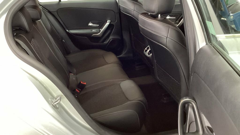 Mercedes-Benz A Class A180d Sport Executive Black #8