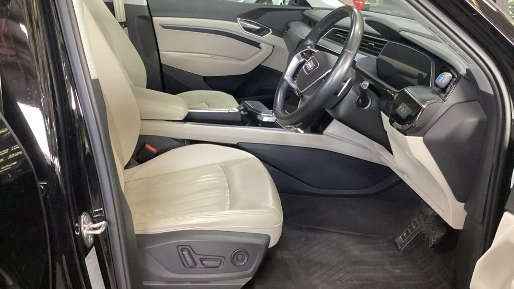 Audi E-tron Suv Black #2