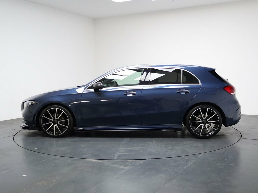 Mercedes-Benz A Class 2L Amg Line Blue #6