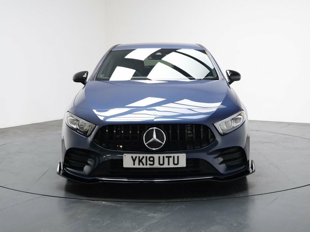 Mercedes-Benz A Class 2L Amg Line Blue #4