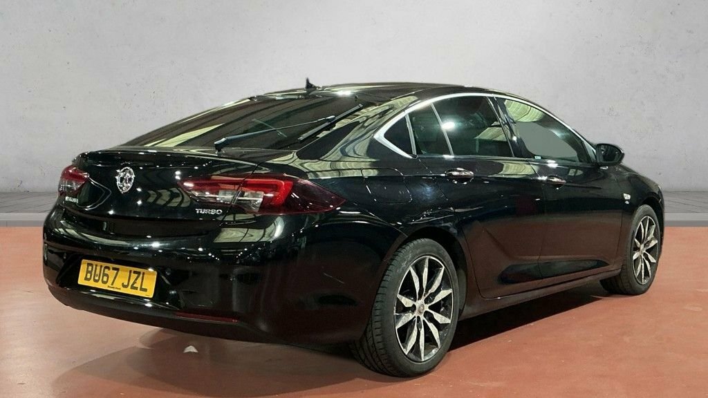 Vauxhall Insignia 1.5L Elite Nav Black #5