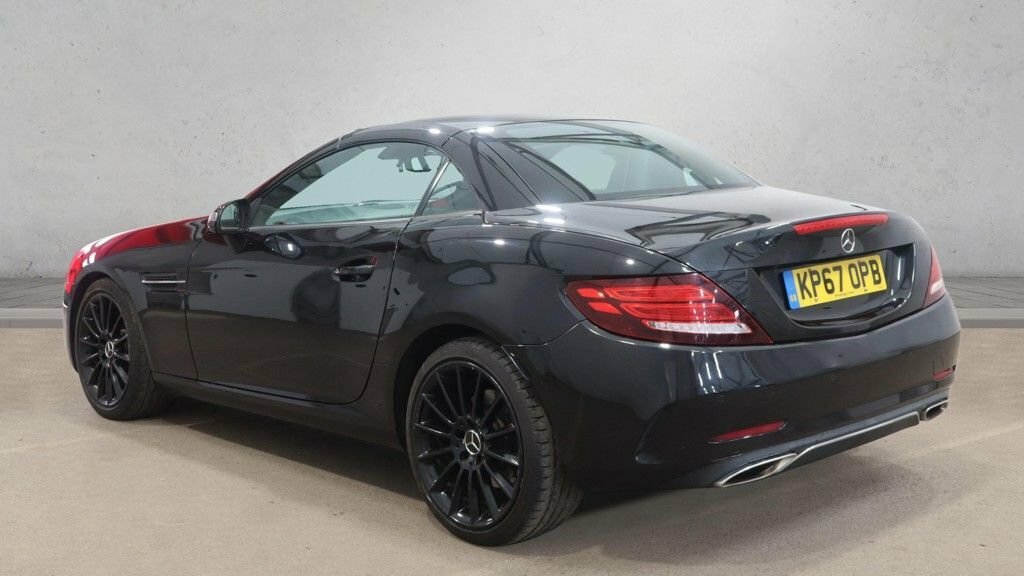 Mercedes-Benz SLC 1.6L Amg Line Black #4