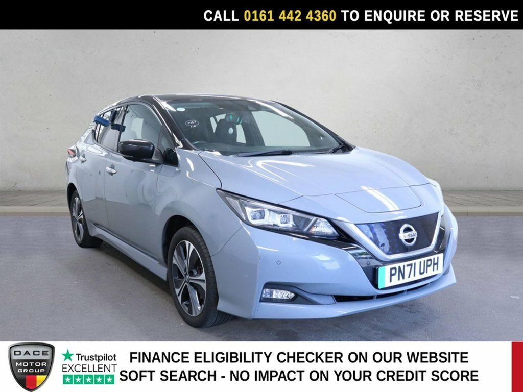 Nissan Leaf Hatchback Grey