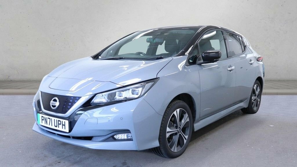 Nissan Leaf Hatchback Grey #2