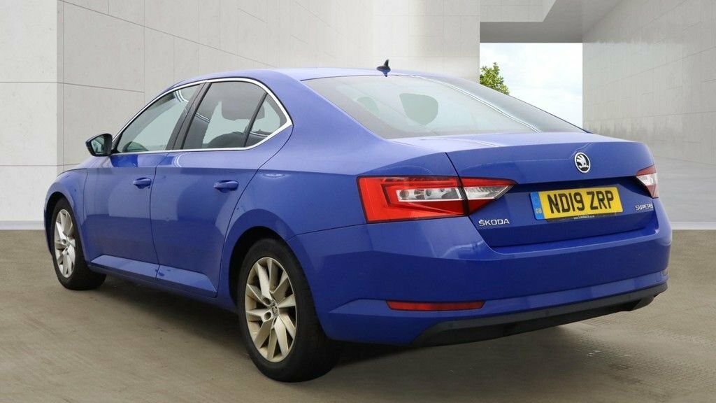Skoda Superb 2L Se Technology Blue #3
