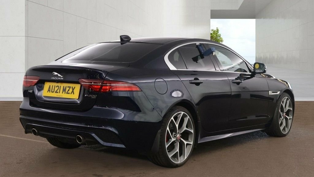 Jaguar XE 2L R-dynamic Hse Blue #5