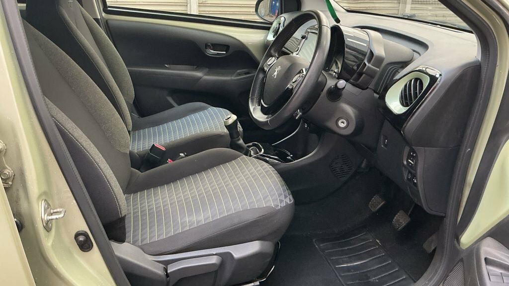 Peugeot 108 1L Active Green