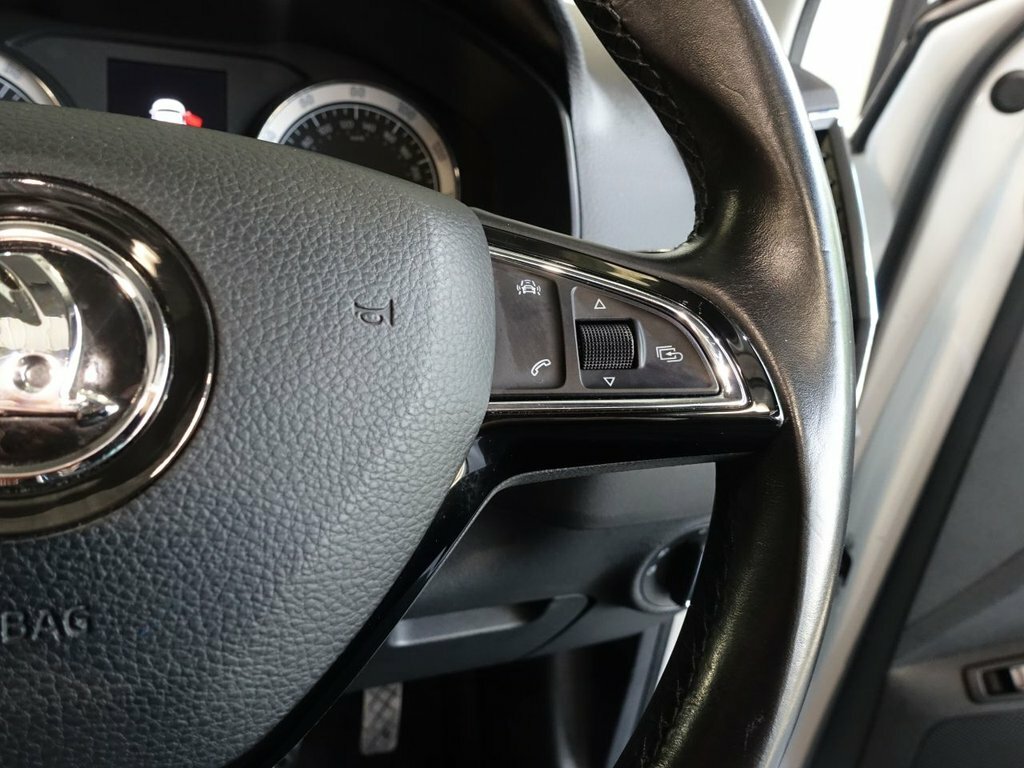 Skoda Karoq Karoq Se Tdi Black #20