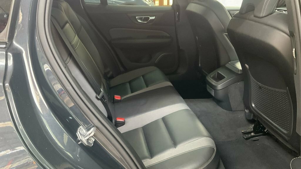 Volvo V60 2.0 D3 Inscription Euro 6 Ss Black #7