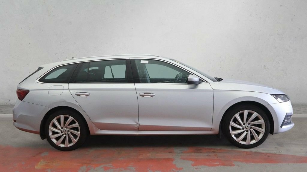 Skoda Octavia 1.5L Se L First Edition Silver #6