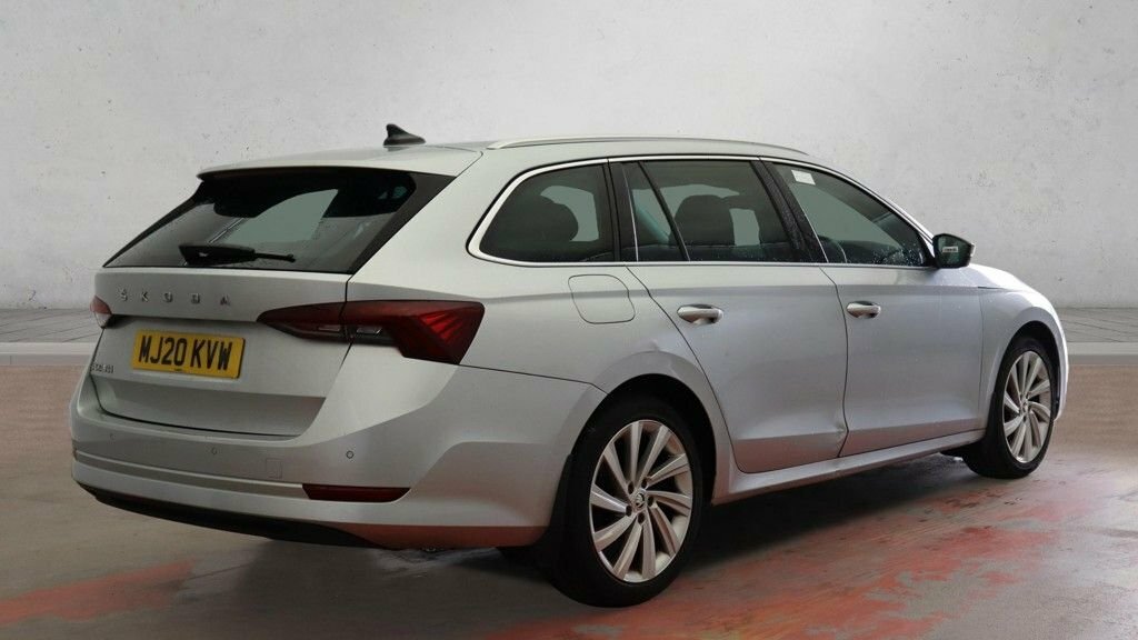 Skoda Octavia 1.5L Se L First Edition Silver #5