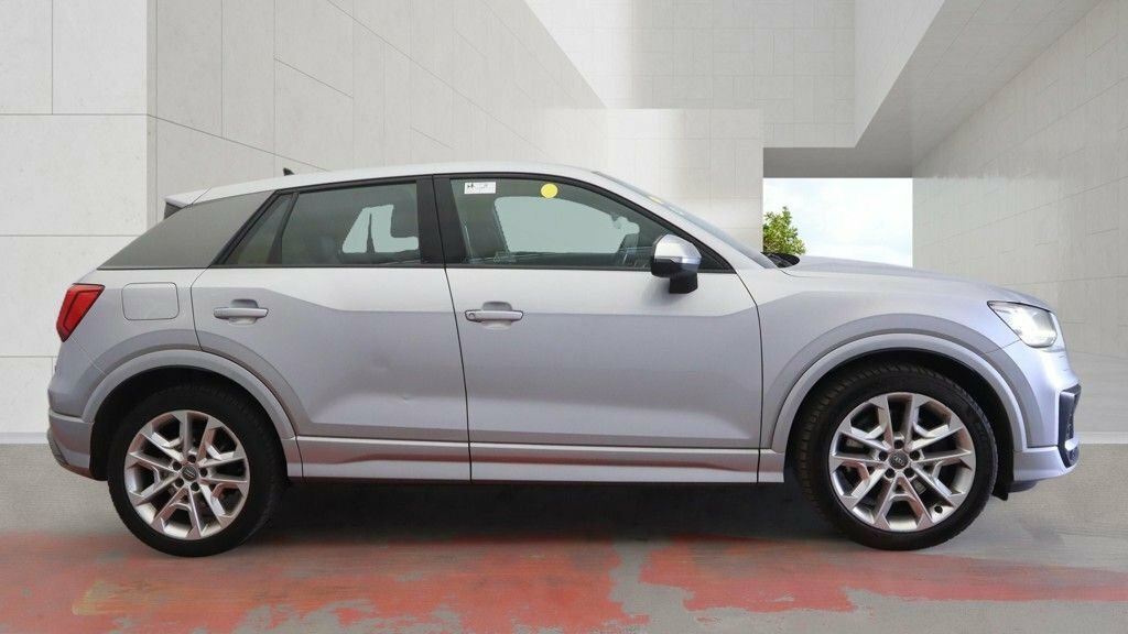 Audi SQ2 Suv Silver #6