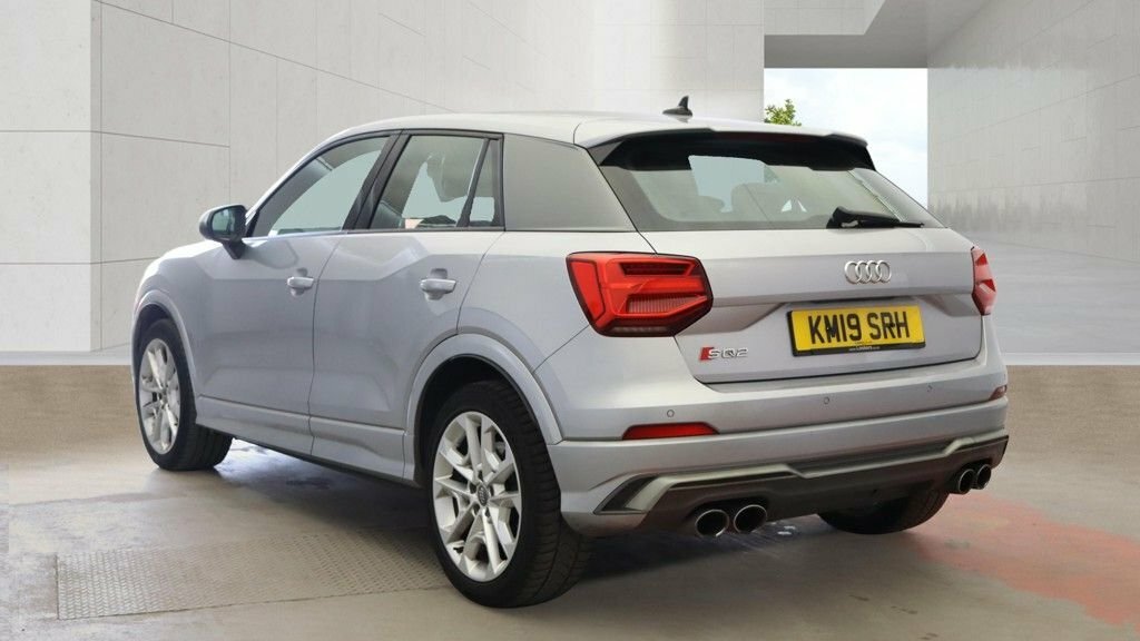 Audi SQ2 Suv Silver #4