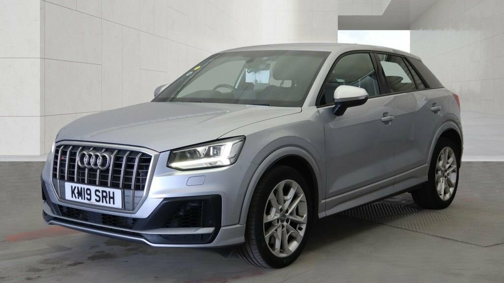 Audi SQ2 Suv Silver #3