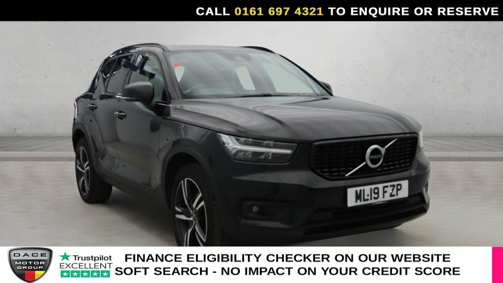 Volvo XC40 2L R-design Black