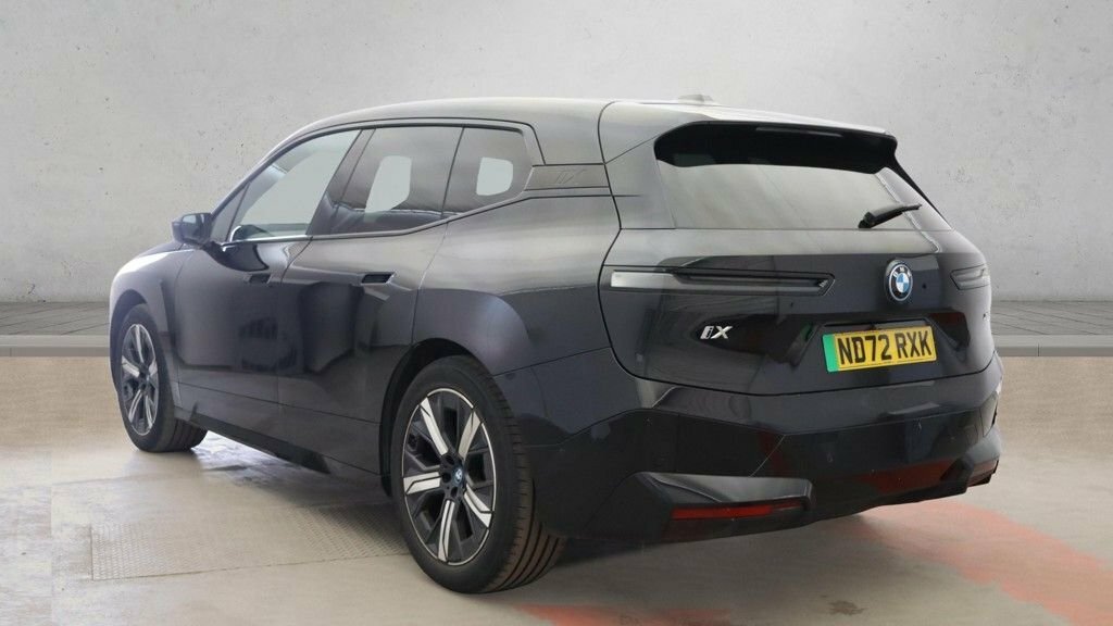 BMW iX Suv Black #4