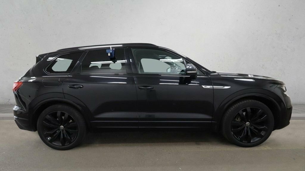 Volkswagen Touareg 3L Black Edition Black #6