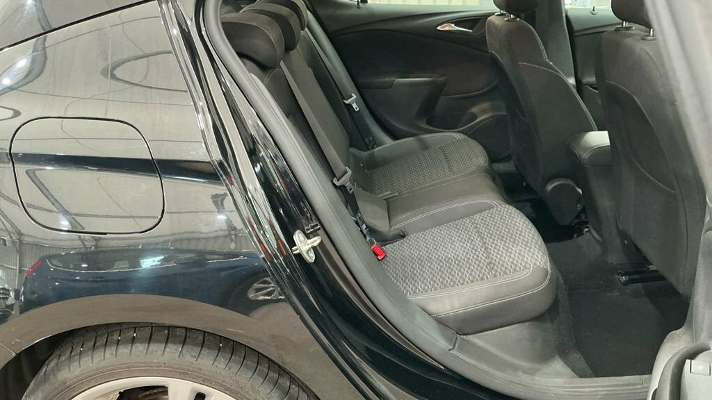Vauxhall Astra 1.0I Turbo Ecotec Sri Nav Euro 6 Ss Silver #8