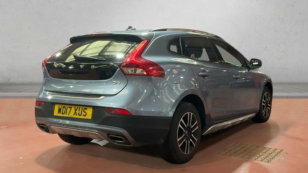 Volvo V40 Cross Country 2L Nav Plus Blue #5