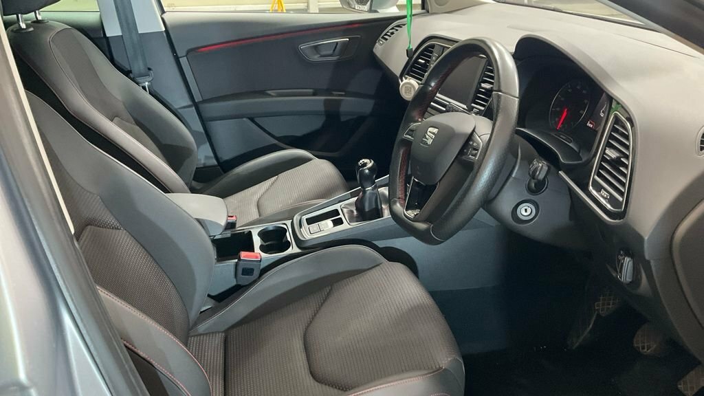 Seat Leon 1.5L Fr Silver