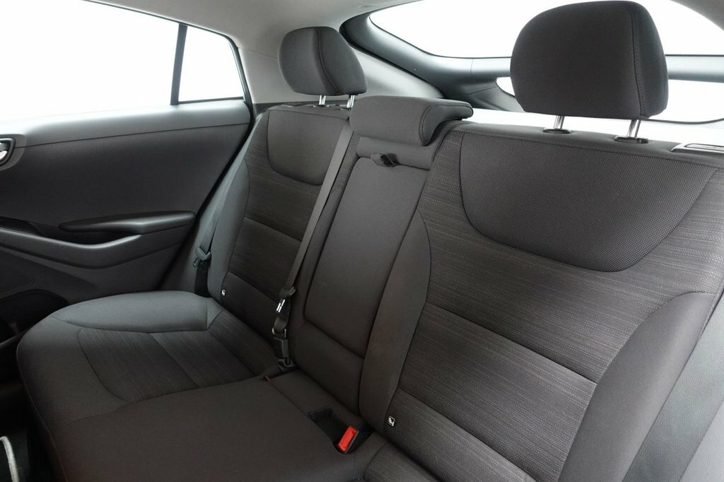 Hyundai Ioniq 1.6 Gdi Hybrid Premium Se Dct 2017 Grey #14