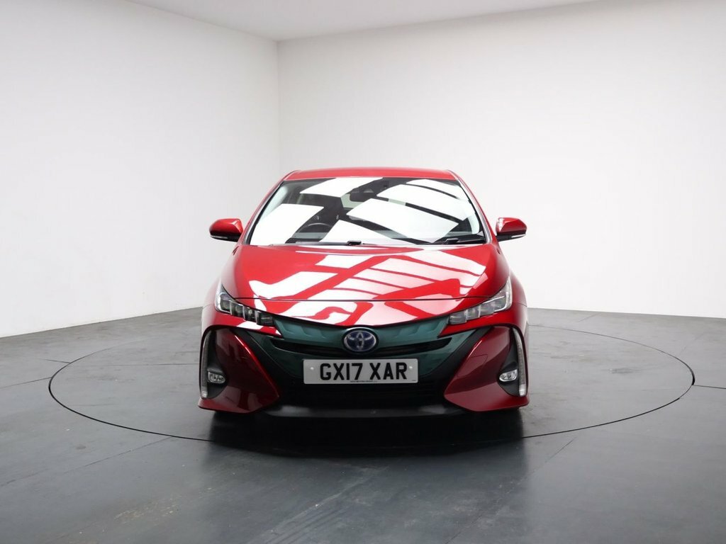 Toyota Prius+ 1.8L Business Edition Plus Red #4