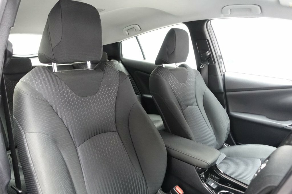 Toyota Prius+ 1.8L Business Edition Plus Red #3