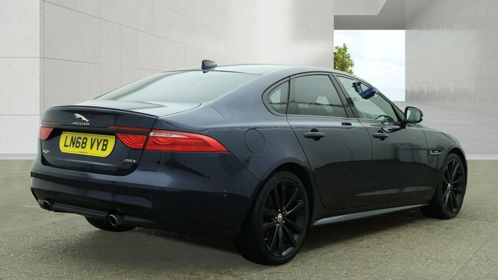 Jaguar XF 2L R-sport Blue #4
