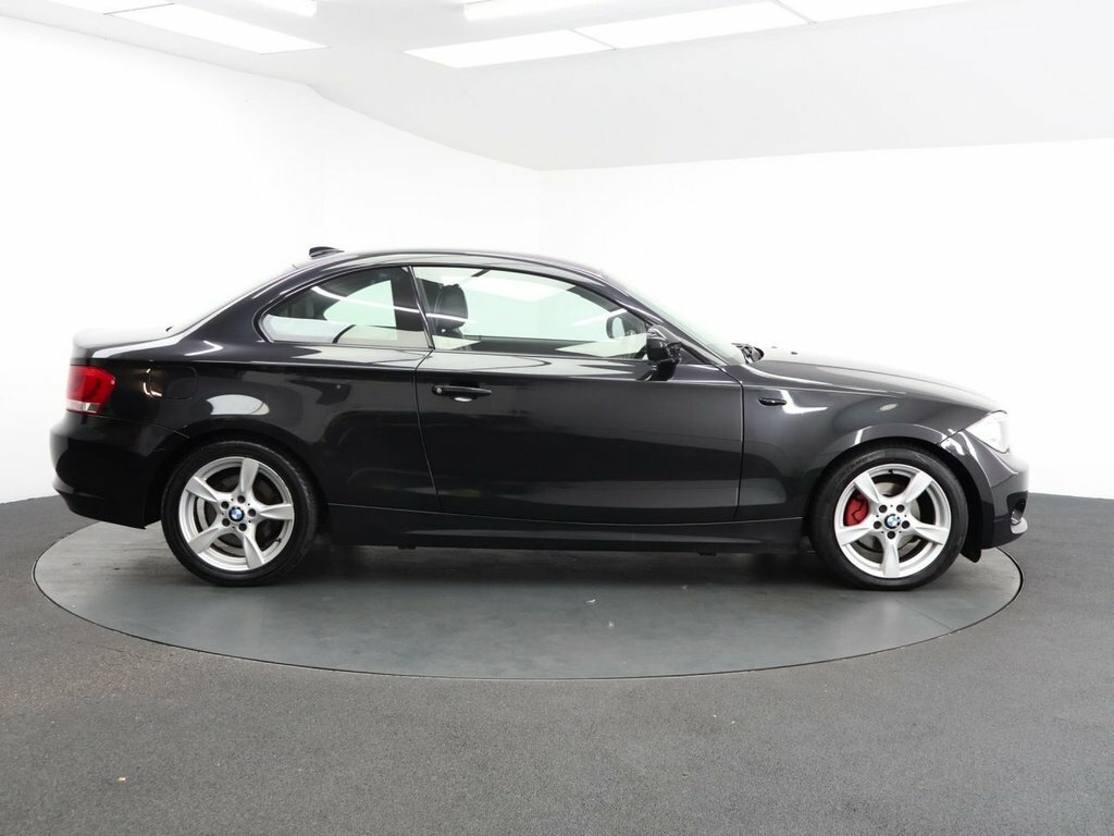 BMW 1 Series 1.6 114I Sport Euro 5 Ss Black #10