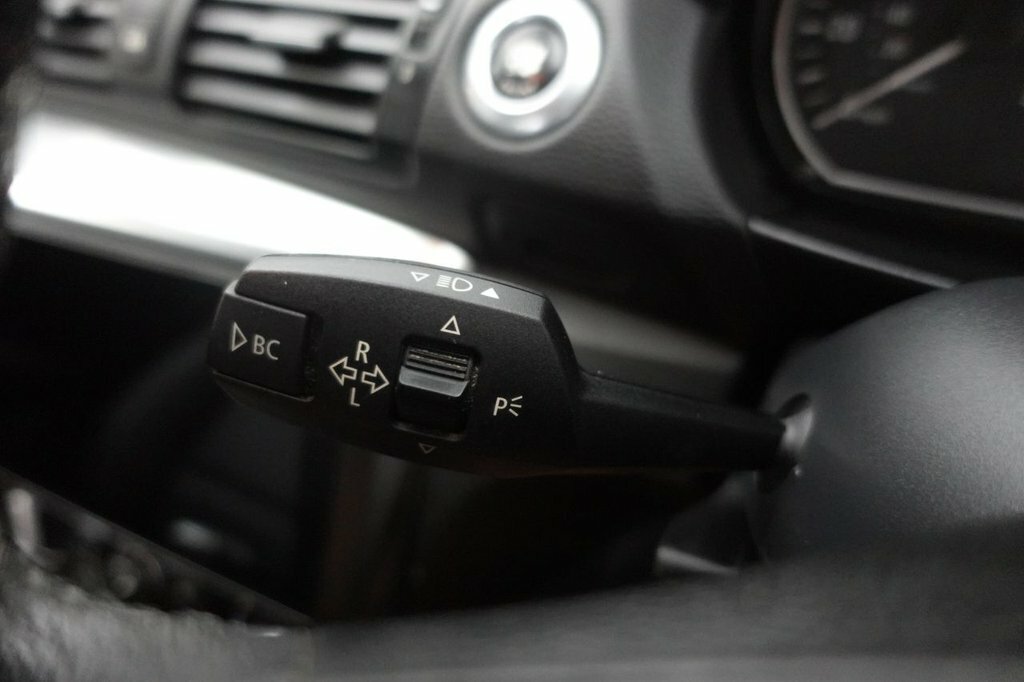 BMW 1 Series 1.6 114I Sport Euro 5 Ss Black #22